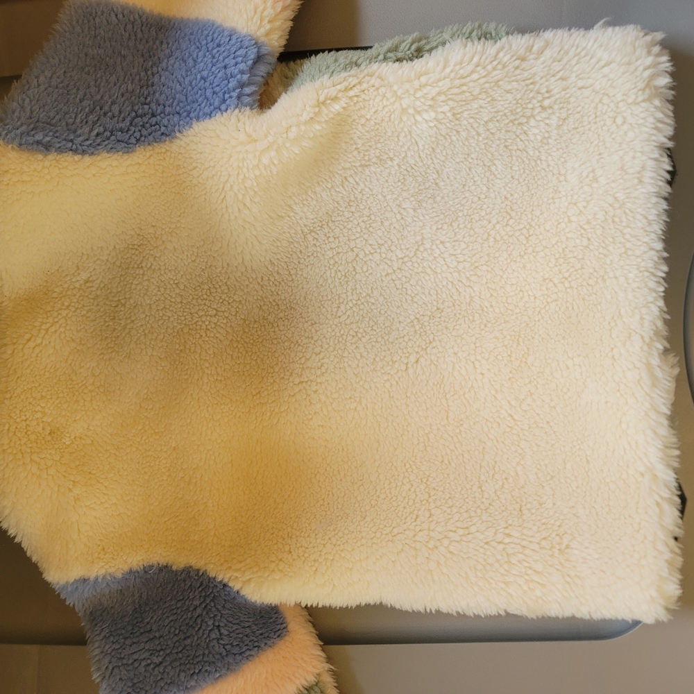 Color Block Sherpa Jacket - Picture 4 of 5